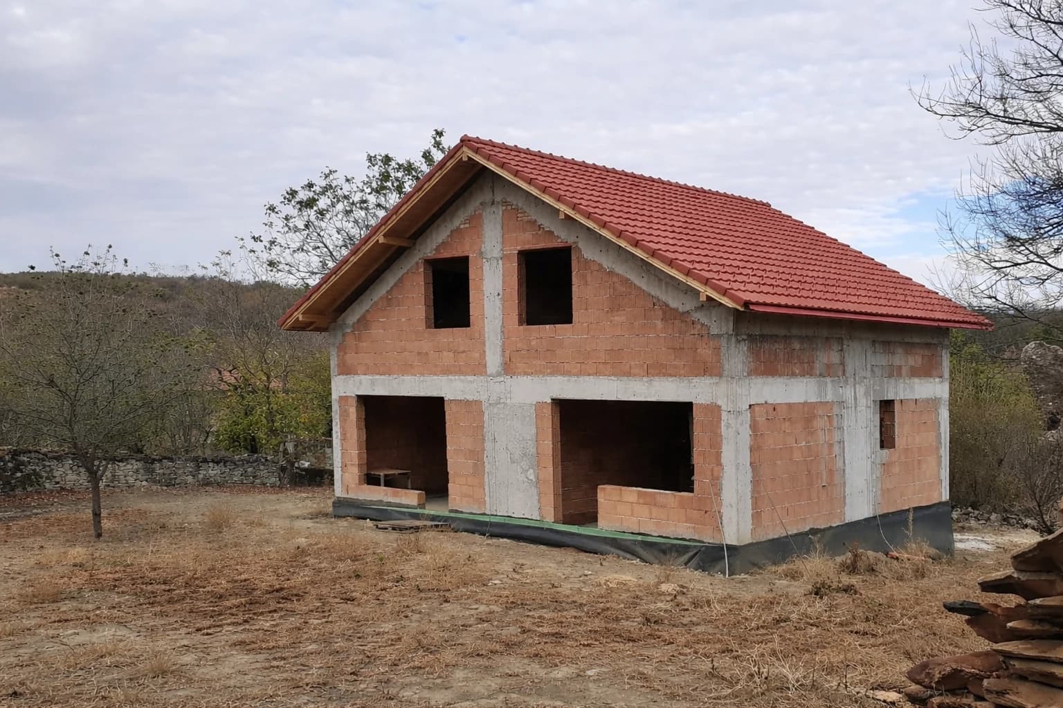 Детайл на фасада и отвори