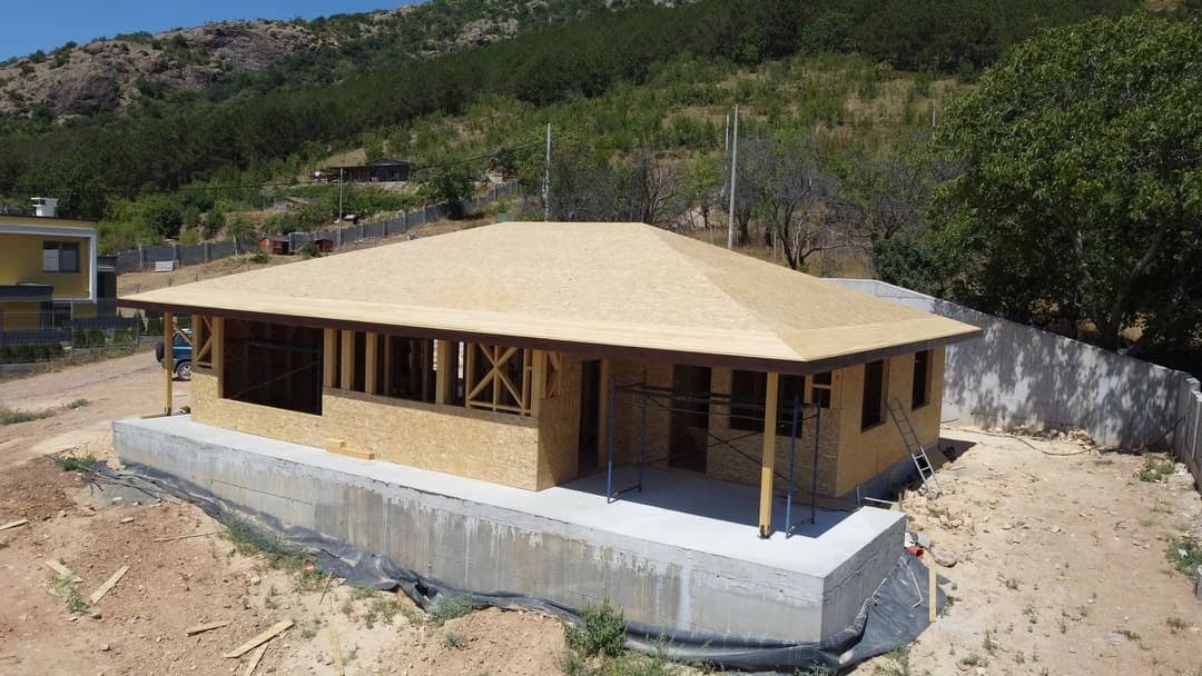 Завършен етап на фасада