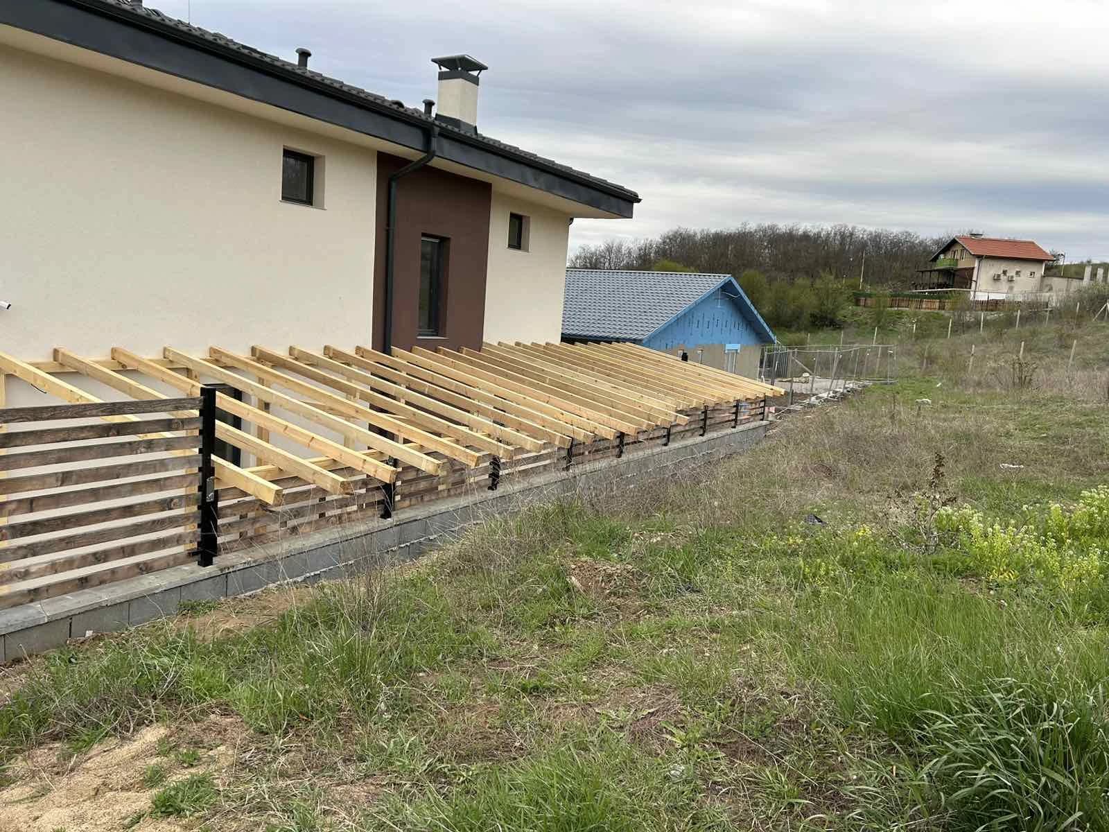 Гараж с премиум метални панели и равномерно осветление