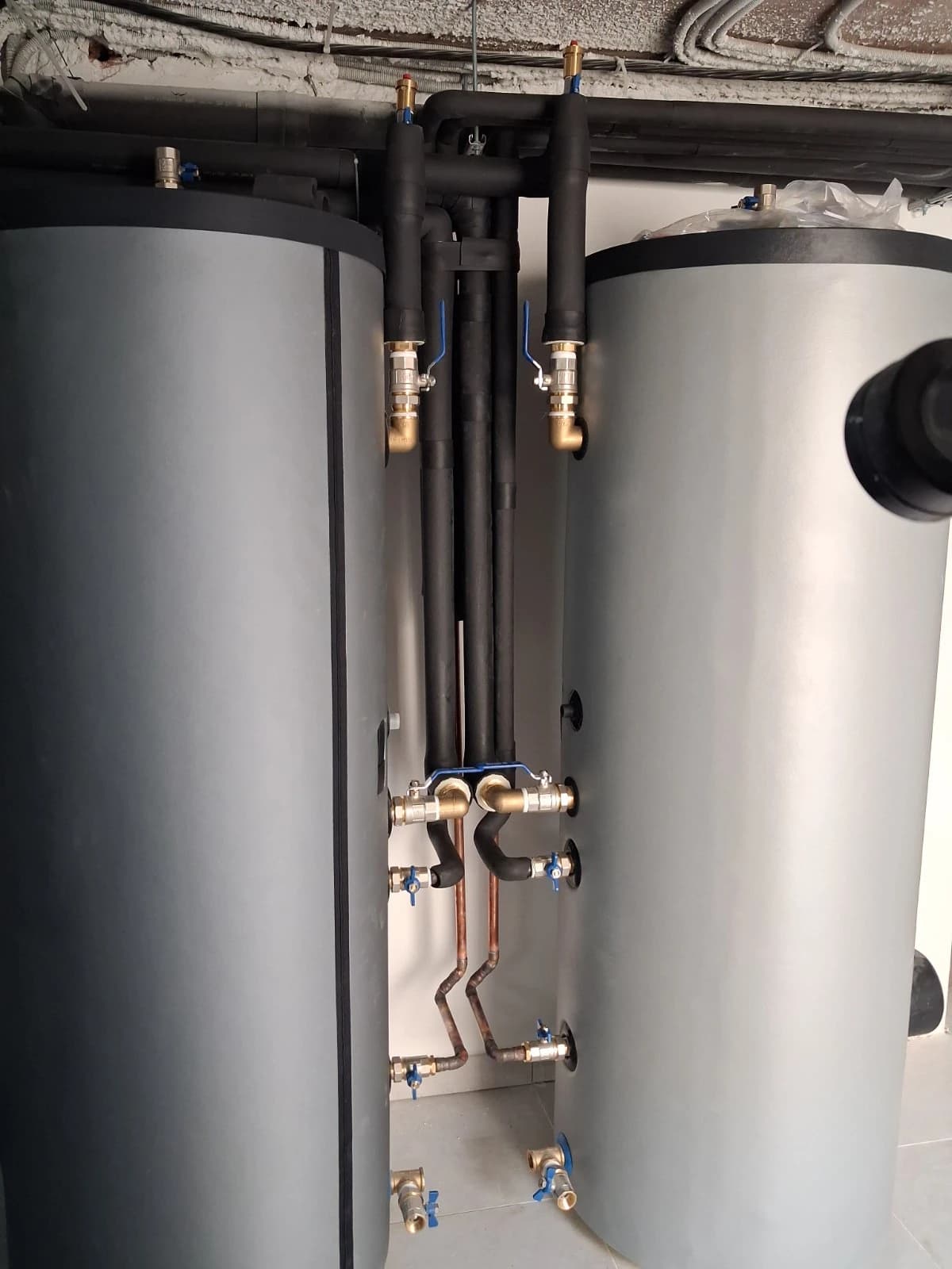 Връзки и съединения